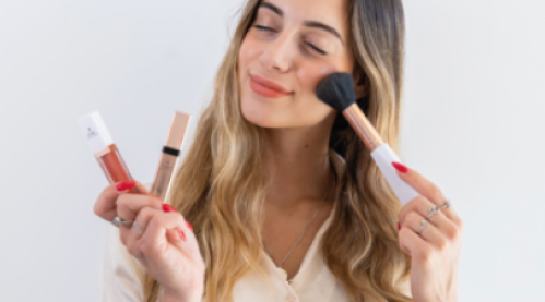 איפור אורגני